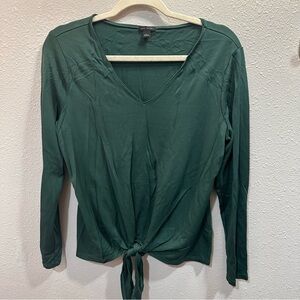 Ann Taylor Green Tie Front V-Neck Top Large